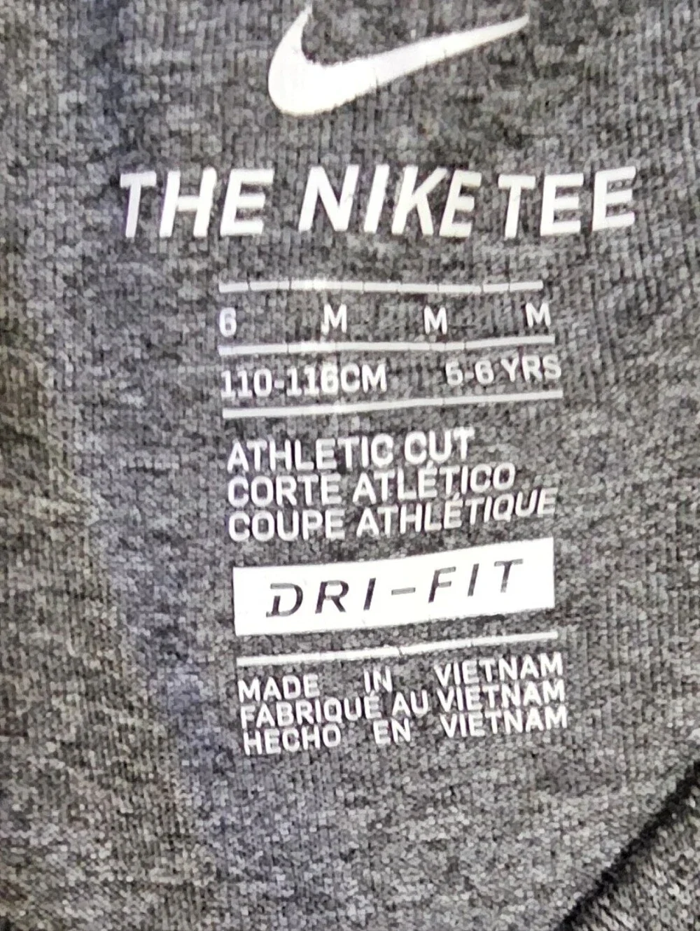 Nike tee accent